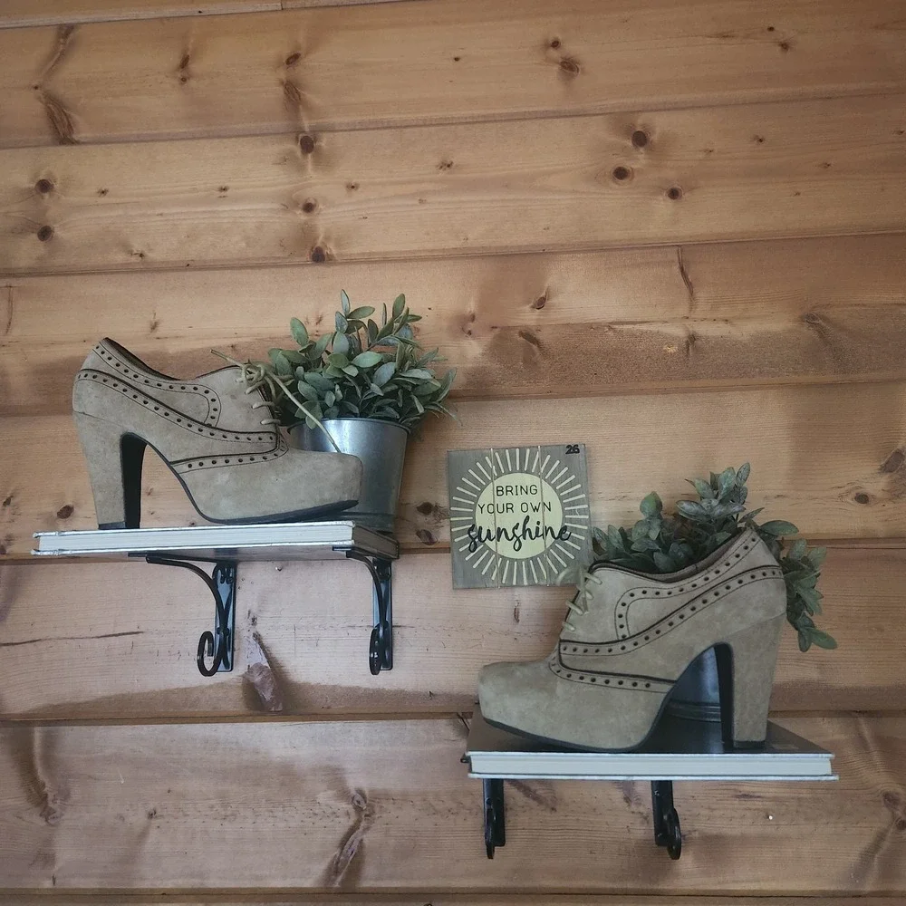 Miz Mooz Lance Platform Heels Suede Leather Oxford Wingtip Booties Boots Sz 8.5